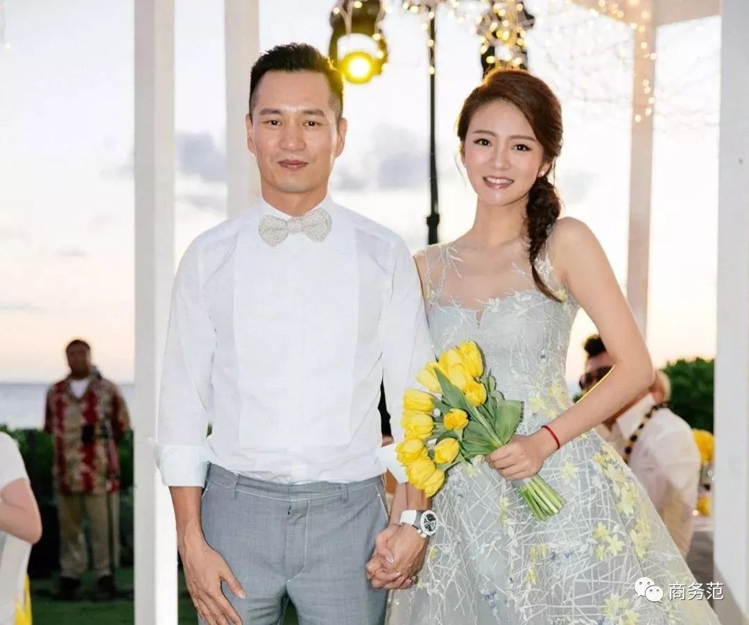 朱珠婚礼戴Tasaki，新郎戴百达翡丽，结婚珠宝腕表怎么配？