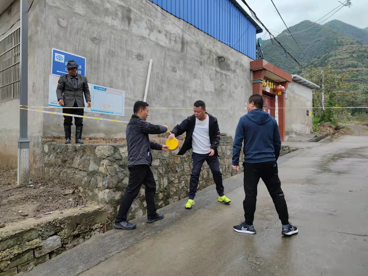 華陰市羅敷鎮開展地質災害巡查摸排安全隱患