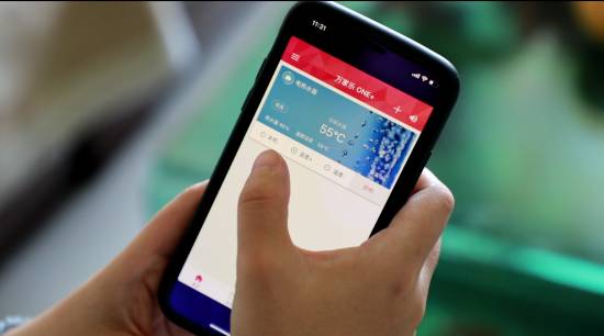 不拔插头也能无电洗浴，万家乐S6热水器评测