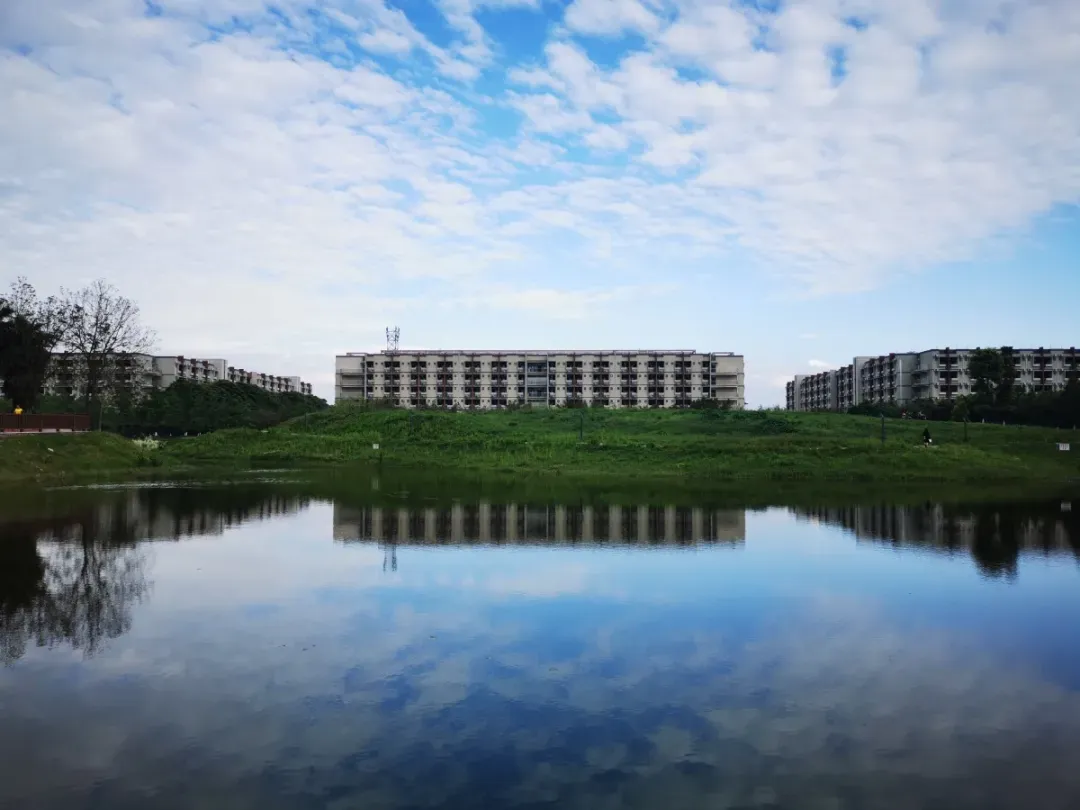 院士坐镇！坐拥全国第一学科，四川这所大学，还藏有绝美风景