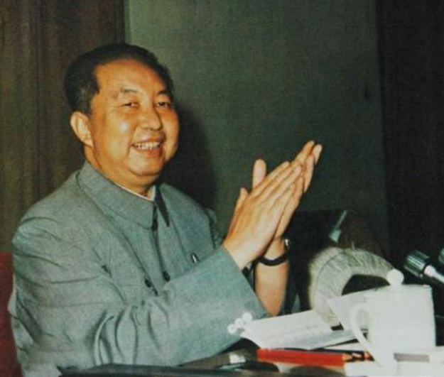1975年特赦，13人不符合条件，毛主席：都放了！事后才知主席高明