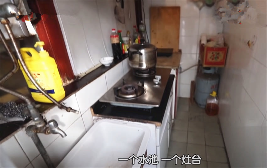 北京1家5口蜗居40㎡胡同房，爆改后变4室5厅小复式！太赞