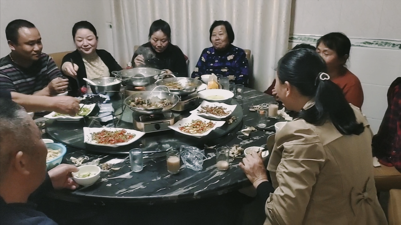 老丈母娘过生日女婿送什么好（送丈母娘生日礼物应该送什么）