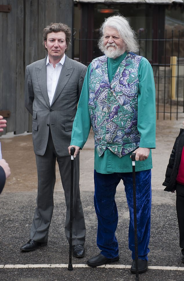 狗血！英国风流侯爵后宫74妻，死后巨额遗产只给原配和娃