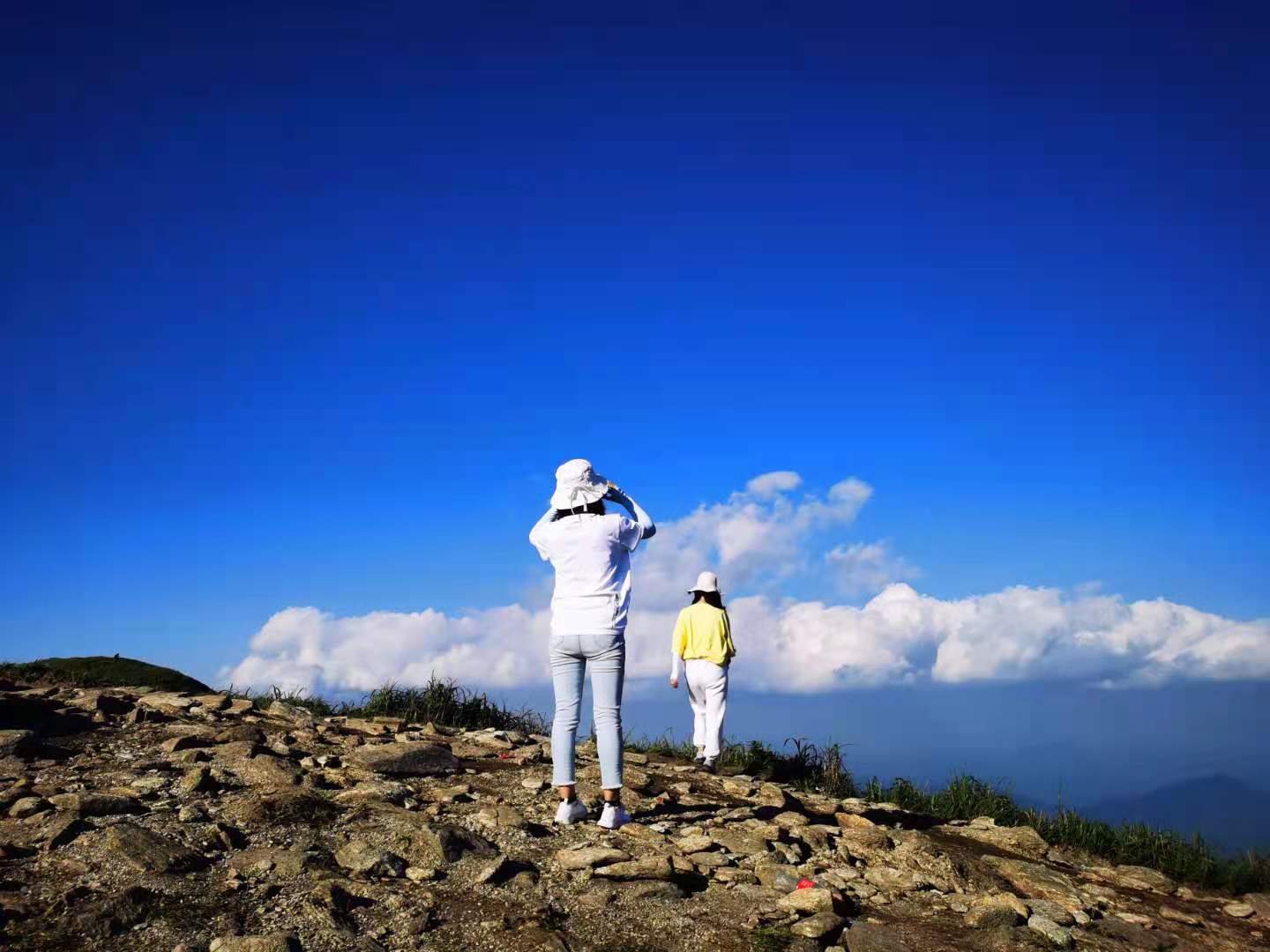 一生必去的7大名山，很多人一座都没见过，去过两座以上就太牛了