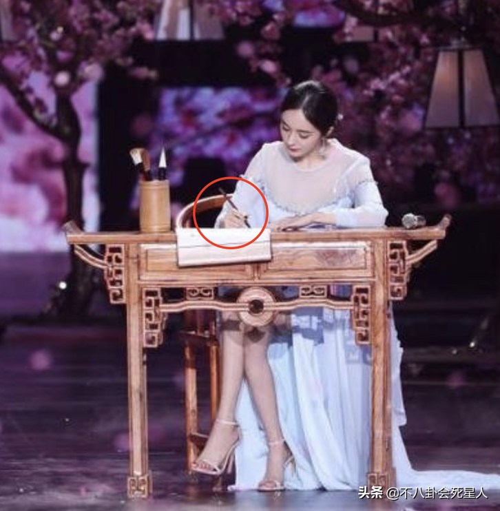 洋相是什么意思（六大明星在文化上出尽洋相）