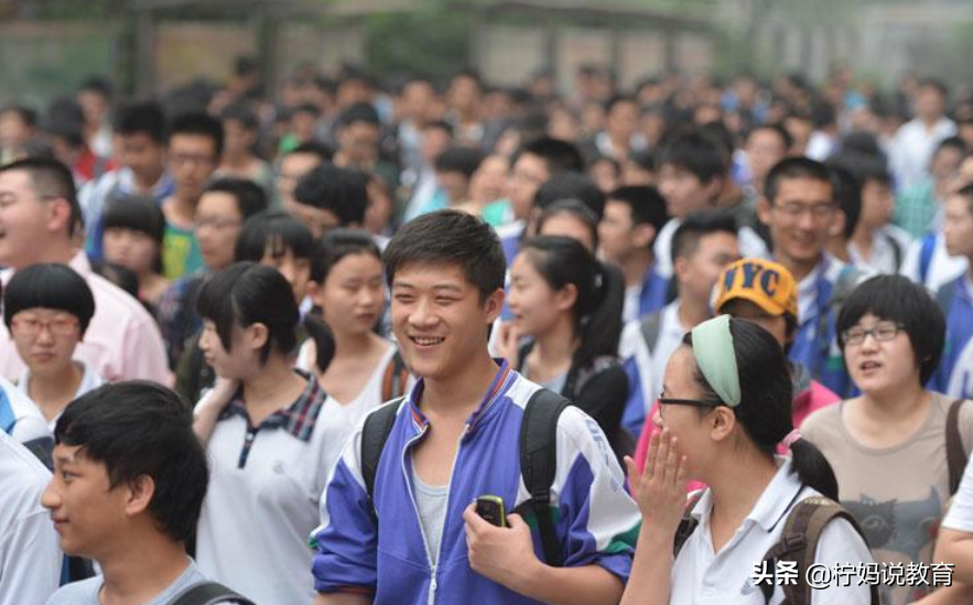 “这2科”成绩不好，学生难以“考上大学”，看完要提前做准备