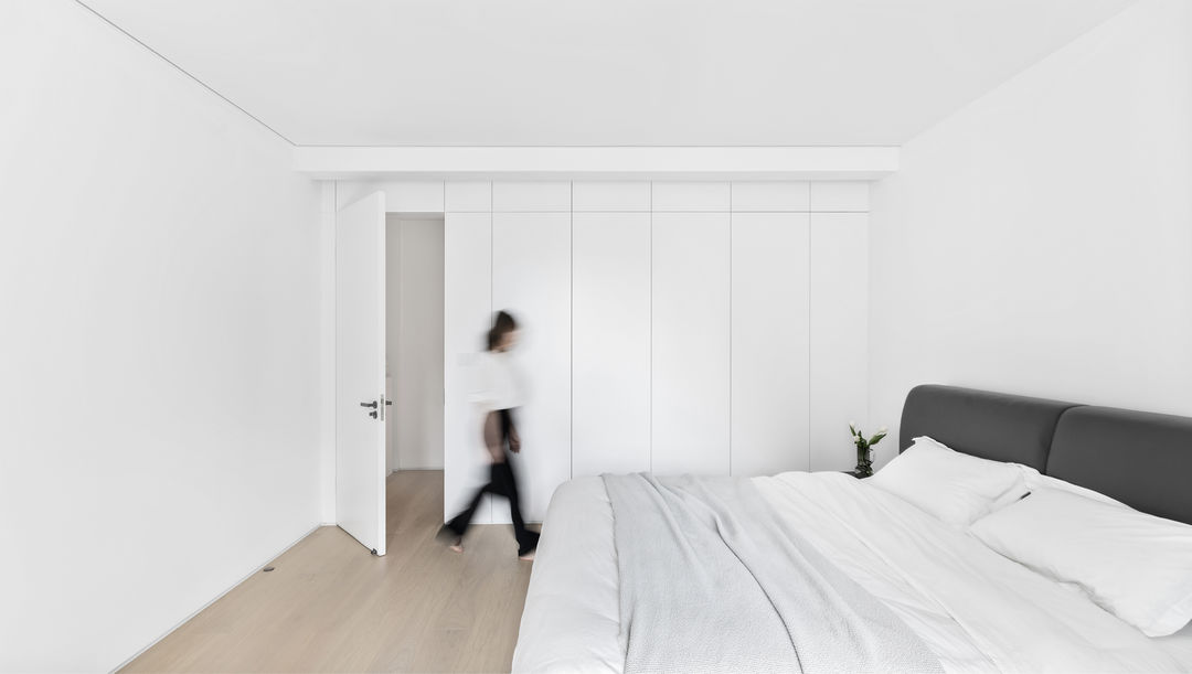有一说一，还是极简风最耐看！看她家客餐厅，真大气