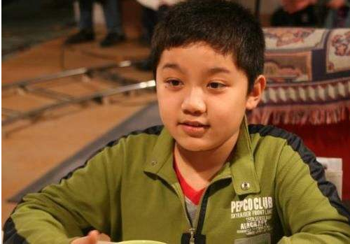 因《家有儿女》爆红，遭名校2度