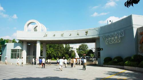 江西这两所大学实力强劲，师资深厚就业率高，却时常被外省忽视