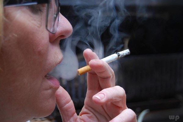 香烟对身体有什么作用，吸烟不是口号，它会影响人类的疾病谱