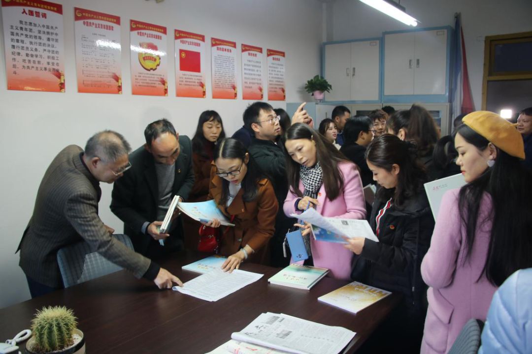 广安市观摩团莅临邻水调研中学(中职)共青团改革工作