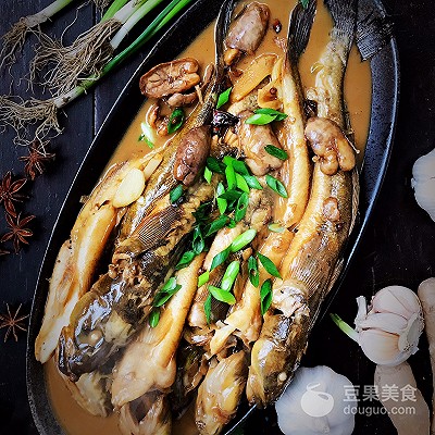 海鲶鱼怎么做好吃（分享酱焖海鲶鱼的做法）
