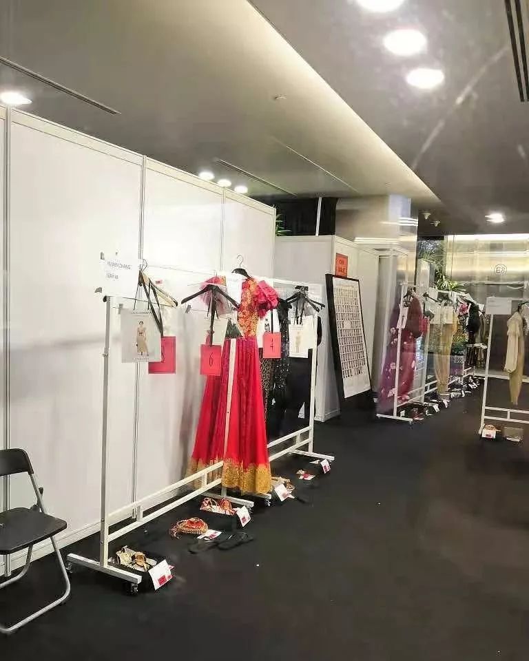 意大利服装奢侈品牌DG辱华：吃着“娘”的奶，还骂自己的娘！