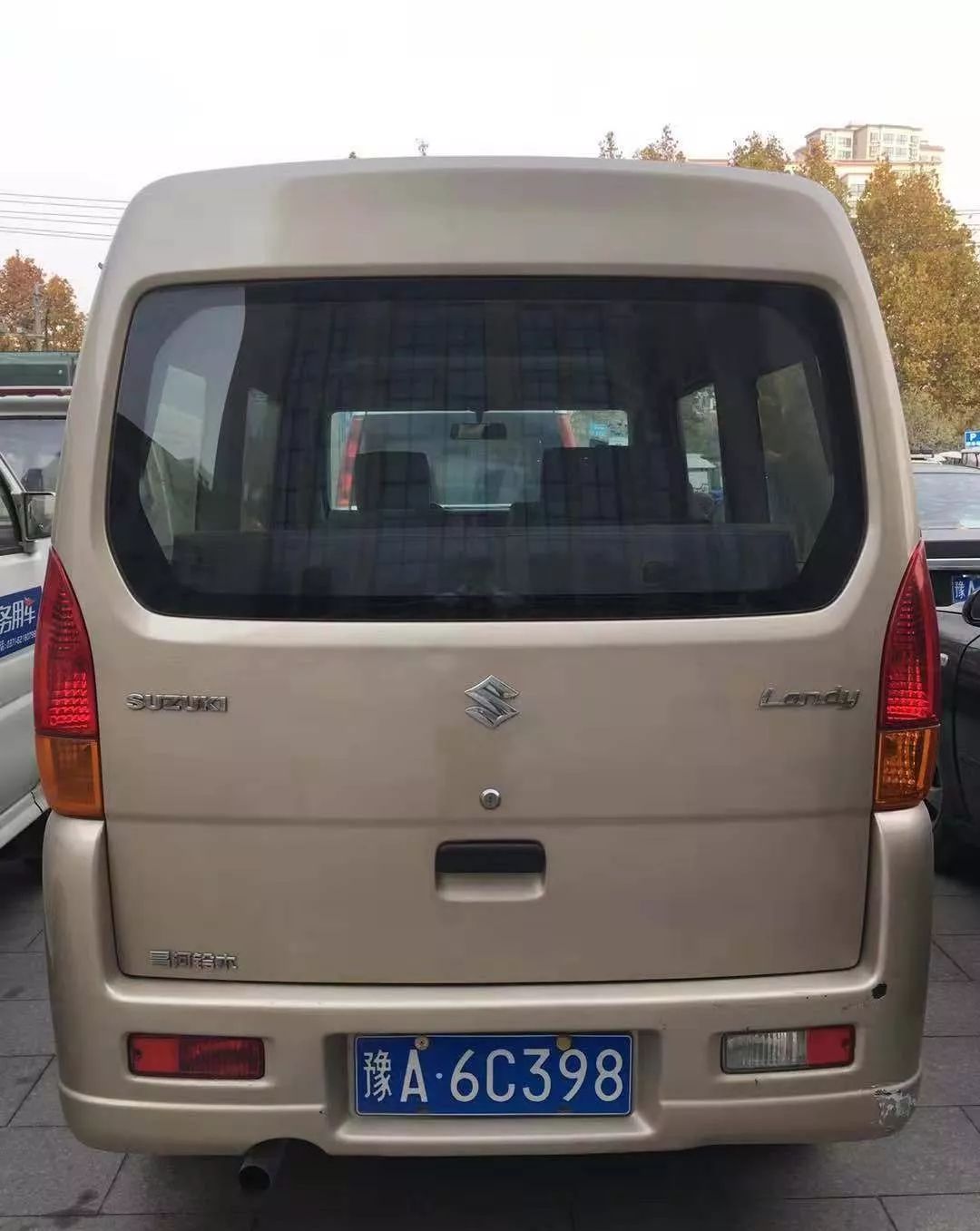 中牟县将公开拍卖23辆公务车，想捡便宜的快来看看这些车咋样！