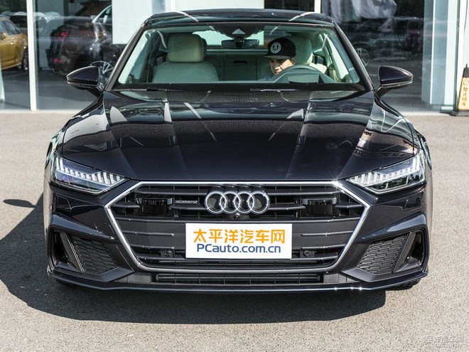 奥迪新一代A7正式上市 售80.88-87.98万