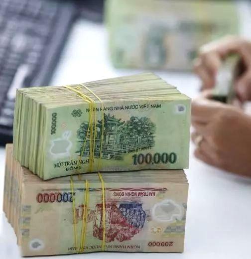 万越南币等于多少元，1万人民币等于3359万越南盾？"