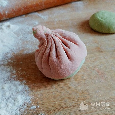 葫蘆包,葫蘆包蜂