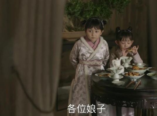 知否知否应是绿肥红瘦演员表，这些小演员全都是眼熟脸