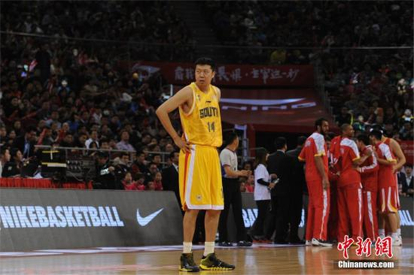 为什么举行cba全明星赛(回看CBA全明星赛20余年历史：篮球以外还有故事)