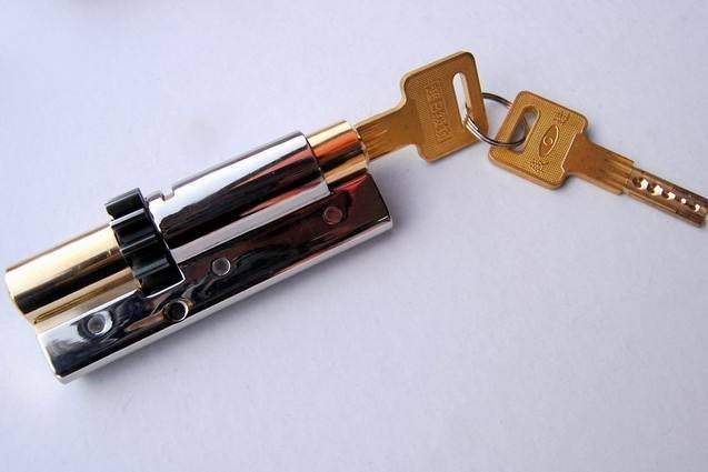 防盗门锁芯有几种规格？老师傅极力推荐防盗门锁芯品牌，耐用！