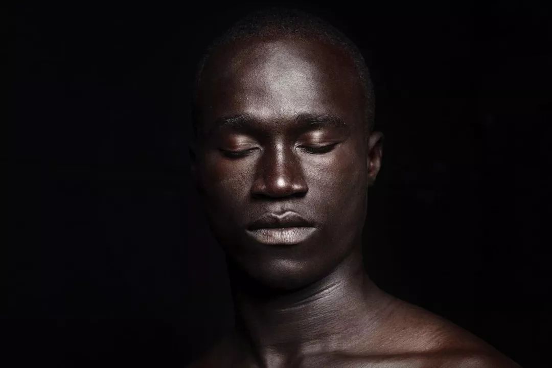 利拉 · 阿拉维（Leila Alaoui）中国首次展出：离别的你'Ya Rayah'