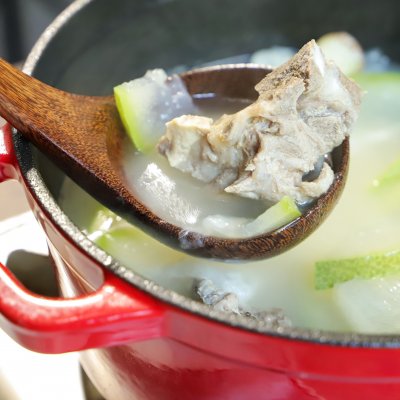 薏米冬瓜排骨湯,