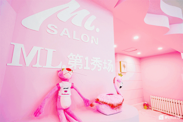 免费理发！免费染发！这家新开美发会所，即将成为网红打卡新地标！