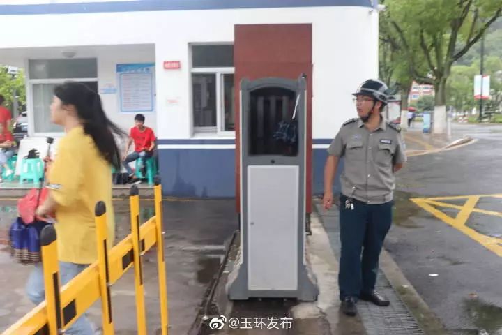 高考第一天！考场外发生了这几幕