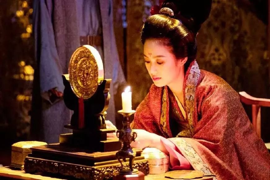 史上才貌双全的“十大才女”，你知道几个？