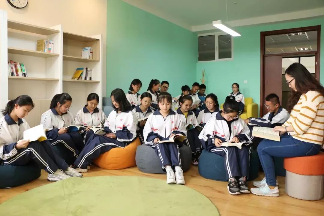 【九原关注】包九中外国语学校2019年高中部开始招生啦~你想了解的都在这里