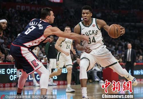 nba骨干奖有哪些(NBA球员工会颁奖：字母哥MVP 詹姆斯揽两奖项)