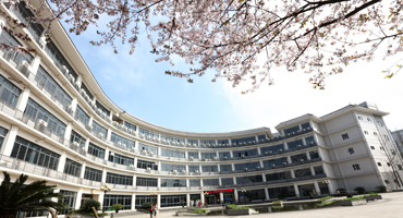 访谈嘉宾：重庆大学招生办主任张永祥