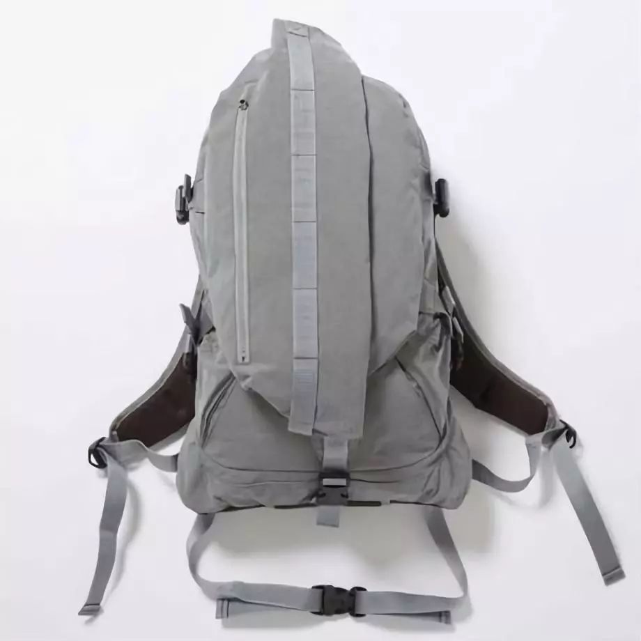 這4個日系背包品牌隨便一個都能秒殺Supreme