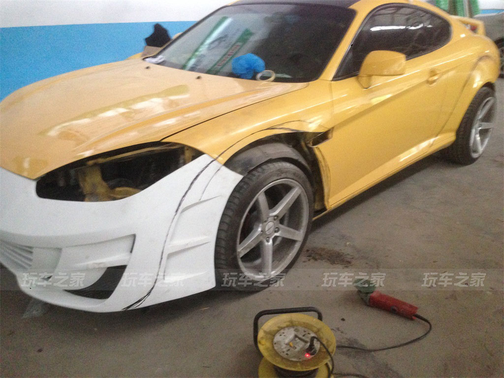 十多万买辆平民跑车,劳恩斯酷派改装宽体也很有Feel