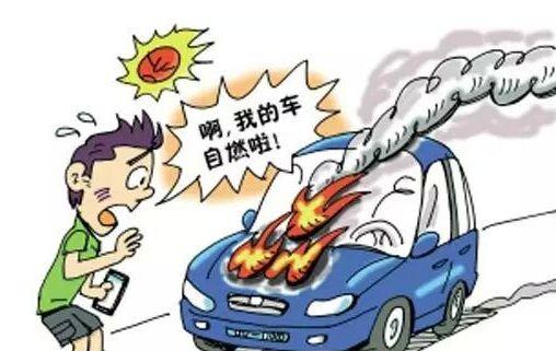 拖头车起火，危急时刻，司机这个举动救了自己