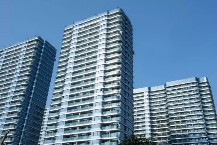 巨额债务 拖欠薪资 注销资质！福州又一本土房企倒下