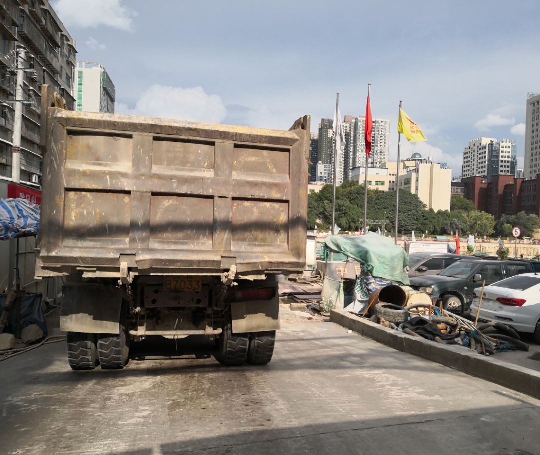 贵阳老房抵押贷款遭拒，才知被划入红线，原来这片有大改造