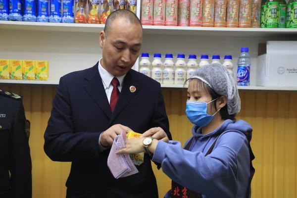郑州多部门检查学校周边食品安全“6S标准”颠覆众人印象