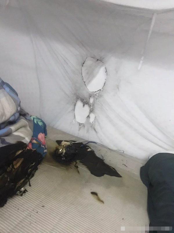充电宝在床上自燃,惊魂一幕就发生在大学宿舍