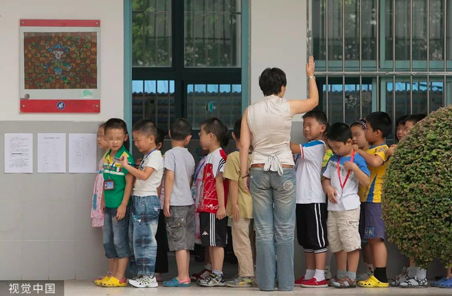 让孩子在家上学的中产家长们