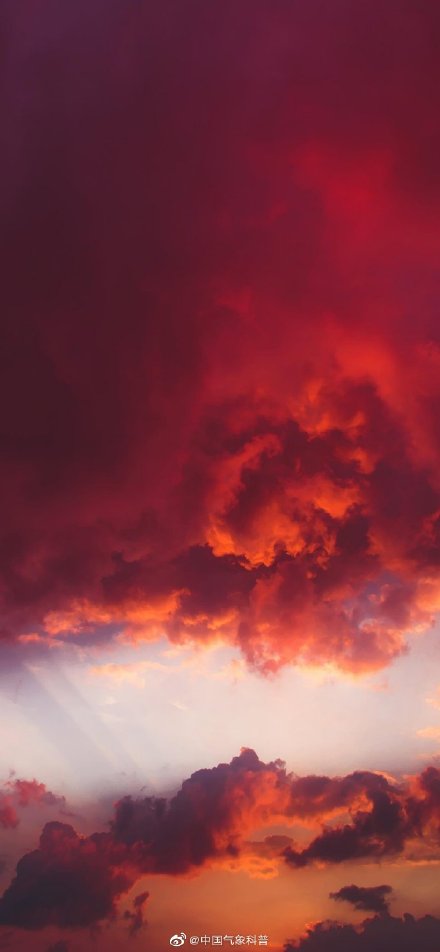火烧云的形成原因和条件，火烧云是怎么产生的简介