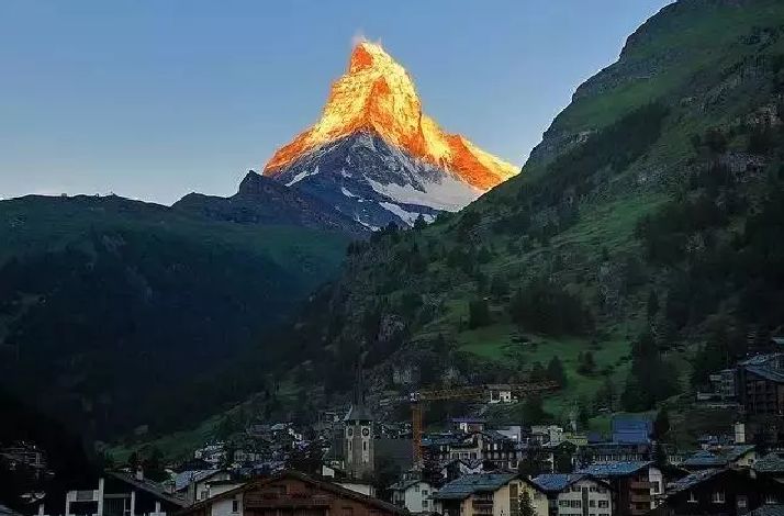 阿尔卑斯山在哪个国家(图说地球||阿尔卑斯山)