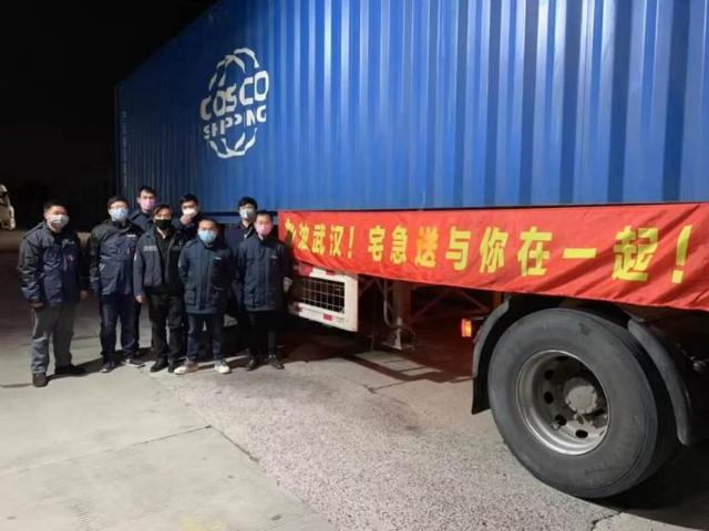 不畏疫情，勇敢“逆行”！快遞行業在行動