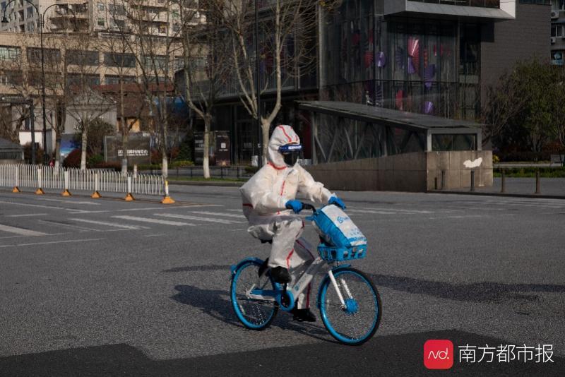 武汉封城近两个月，全球20个国家宣布进入紧急状态