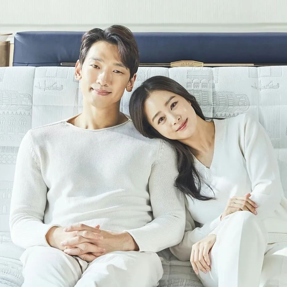 大学时期的金泰熙就长这样？她才是“整容模板”里的王者吧