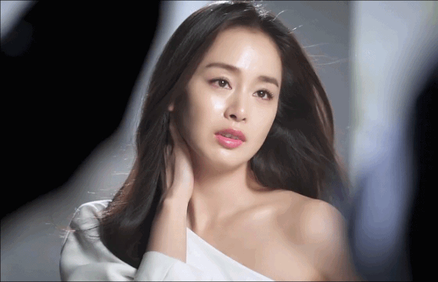 大学时期的金泰熙就长这样？她才是“整容模板”里的王者吧