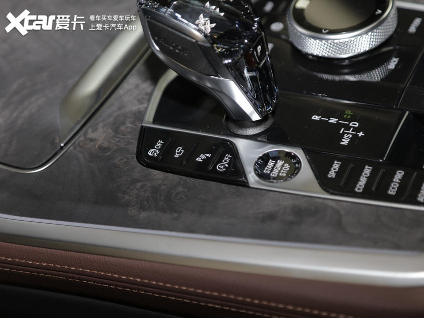 买入门版X5是否影响“面子”？解读售价不足70万的宝马X5