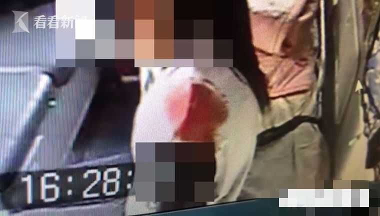 高三男生求爱不成动杀机 翻墙闯入教室直刺女生