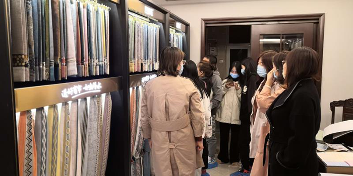 3.3萬加盟如魚得水窗簾精品“專柜店”